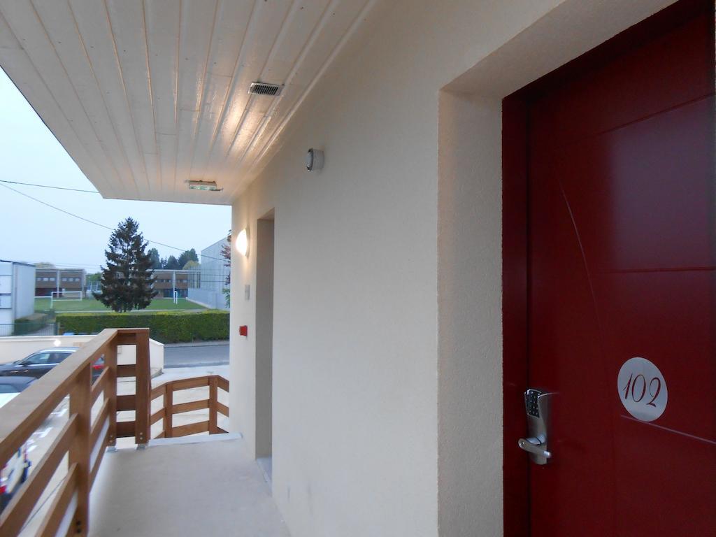 La Pause Hotel Évreux Buitenkant foto
