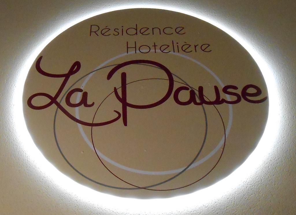 La Pause Hotel Évreux Buitenkant foto
