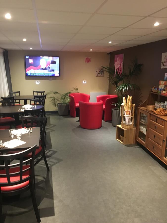 La Pause Hotel Évreux Buitenkant foto